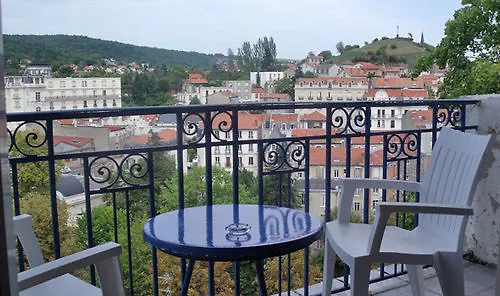 Hôtel Bellevue à Châtel-Guyon France